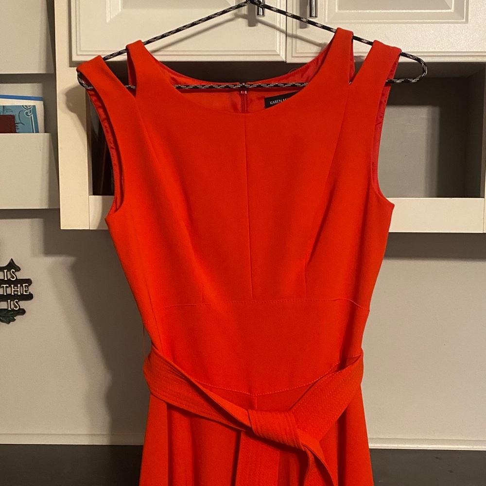 Elegant red Sleeveless Dress - Picture 2 of 5